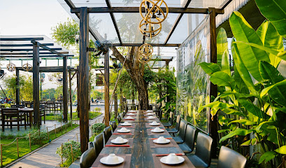 Hải Sản Rót - Ven Sông Sân Vườn Hoà Xuân