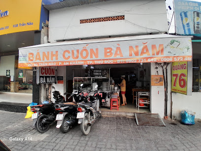 Bánh cuốn Bà Năm