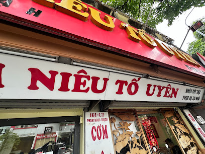 Cơm Niêu Tố Uyên