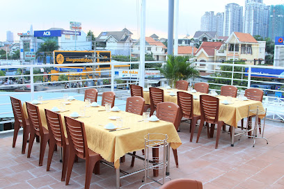 Nhà Hàng Hải Sản Rạn Biển