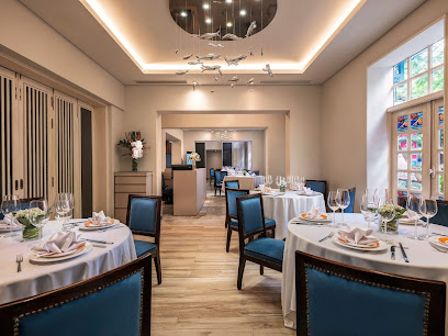 Nhà Hàng San Hô Hà Nội