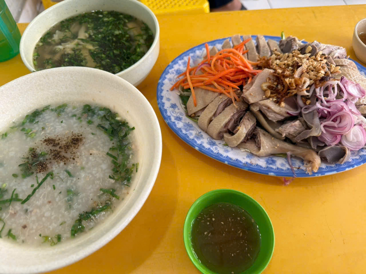 Vịt Nửa Con Tặng Cháo & Gỏi