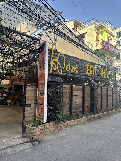 Bờ kè quán