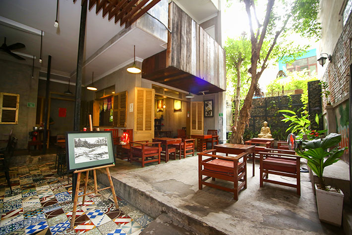 Buffet chay NOW and HERE