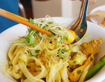 Bún bò, mỳ quãng bà Công