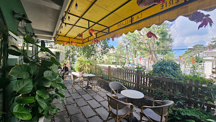 La Ballade Café & Patisserie