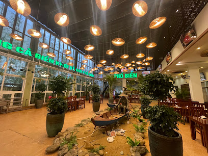 Nhà Hàng Phố Biển