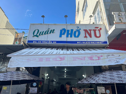 Quán Phở Nữ