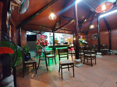 Ngõ Nhỏ Food And Drinks