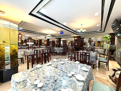 Nhà hàng Cơm niêu Bạch Mã