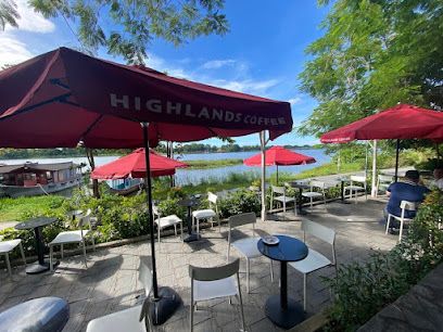 Highlands coffee Bến Thuyền - 05 Lê Lợi