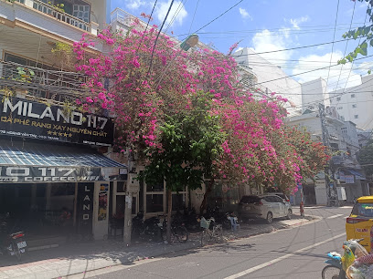 Quán cơm Bình Minh