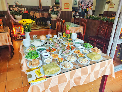 QUÁN CHAY CÔ TẤM