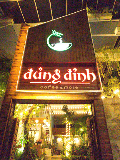 Đủng Đỉnh Coffee & More