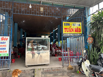 Quán Gà Chỉ Tuấn Béo