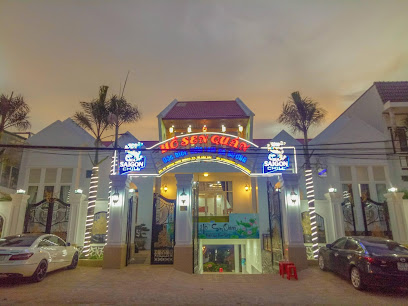 Hồ sen quán bảo lộc