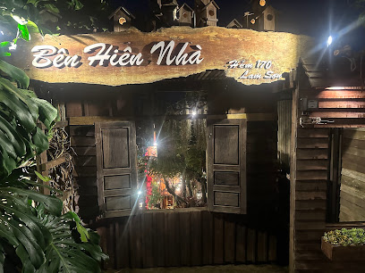 Tiệm cà phê Bên Hiên Nhà