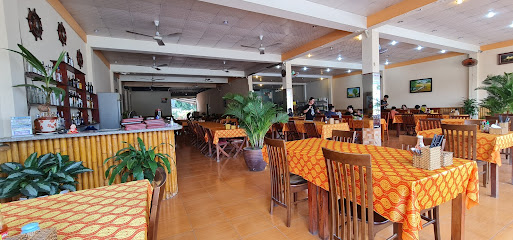 Cơm Niêu Nắng Vàng