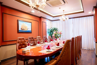 Thế Giới Hải Sản - Vũ Trọng Khánh