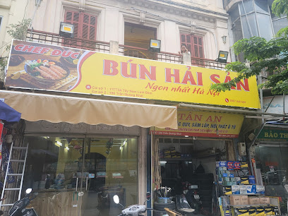 Bún hải sản chef Đức