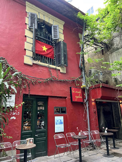 Tranquil Books & Coffee - 15B Trần Hưng Đạo