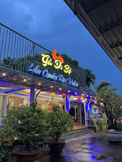 Lẩu quán sân vườn Gà Đi Bộ