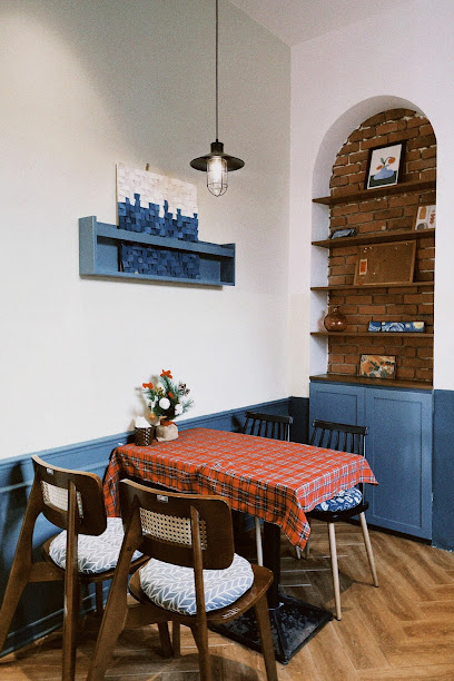 Lơ Lửng - Café & Workspace