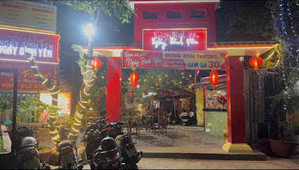 Tiệm cà phê Ngày Bình Yên