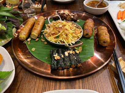 Nhà hàng Hoàng Tâm - Nguyễn Cảnh Chân