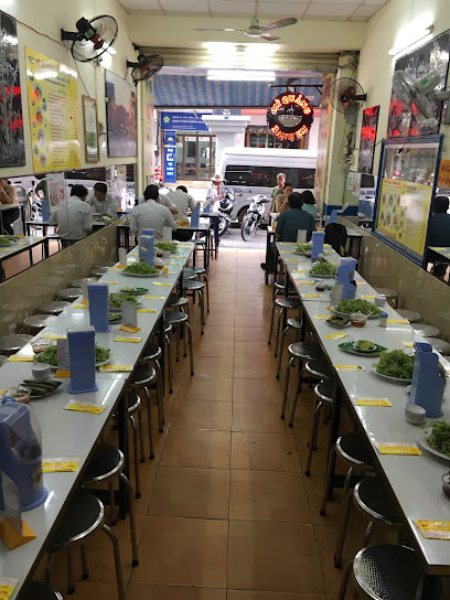 Mì quảng 3 anh em