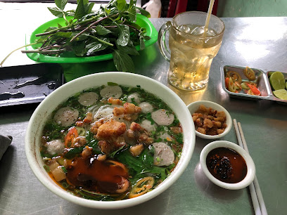 Hủ tiếu bò viên Chú Tư Già Quận 1