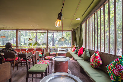 Cộng Cà Phê - Công Trường Quốc Tế - Quận 3