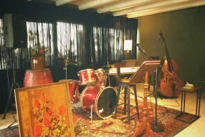 Sài Gòn Đậm Đắng