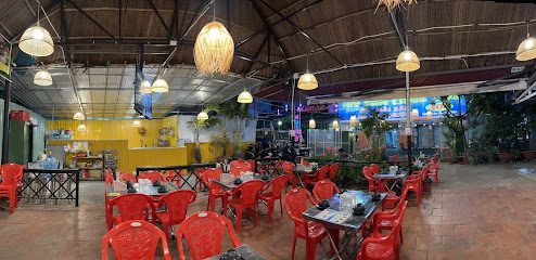 Ốc, Lẩu, Nướng - Hải Sản Làng Chài