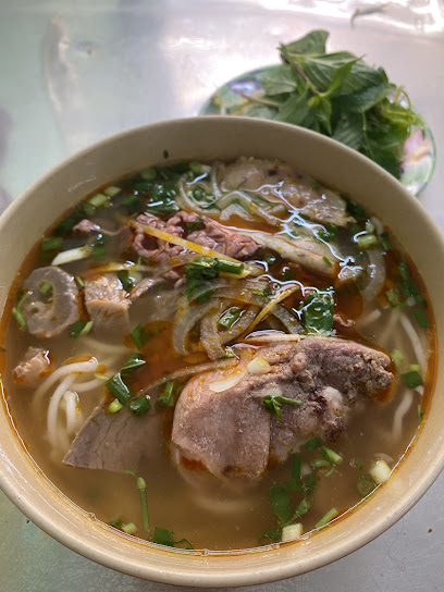 Bún bò Hằng