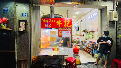 Quán Ăn Ngầu Ký