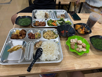 Cơm Văn Phòng Yến Nho