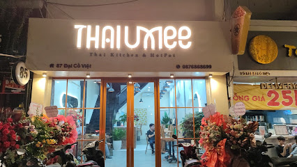 Puku Cafe & Sports Bar