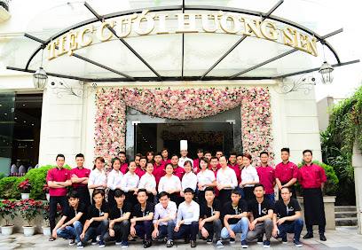 Trung Tâm Tổ Chức Tiệc Cưới Hà Nội - Nhà Hàng Hương Sen