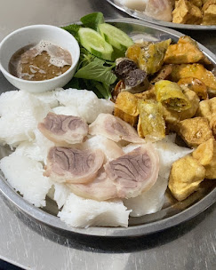 Bún Đậu Mắm Tôm Cô Hoa 25 Ấu Triệu