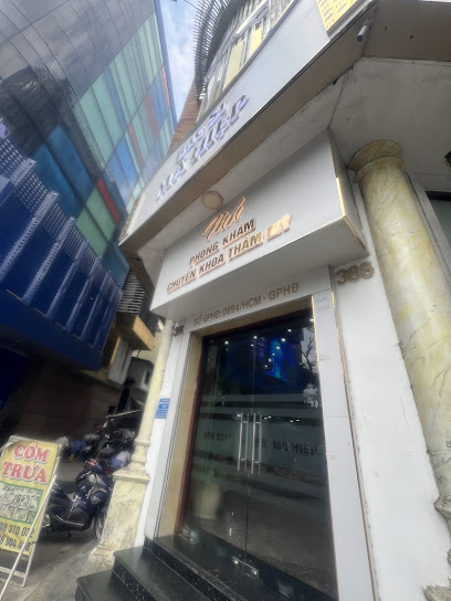 Nhà Hàng Đông Hồ