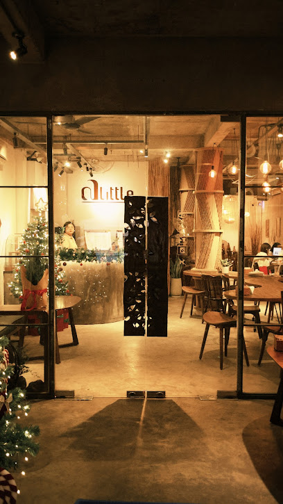 A Little - Cafe And More Q10