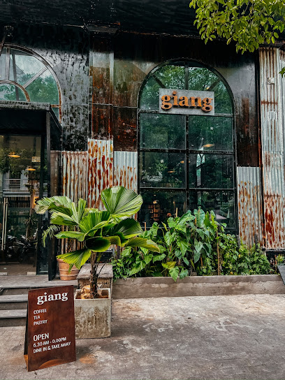 Giang