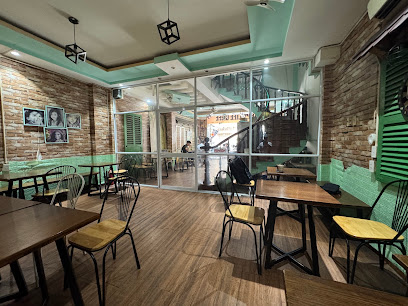 Happy Life Cafe