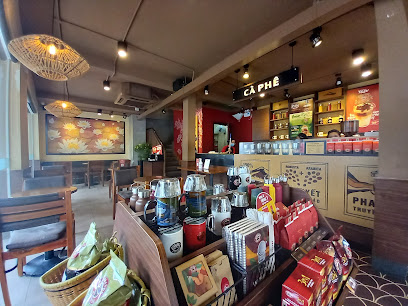 Highlands Coffee – Tạ Uyên