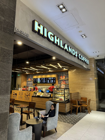 Highlands Coffee Pearl Plaza