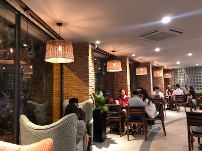 Highlands Hoa Hồng - Phú Nhuận