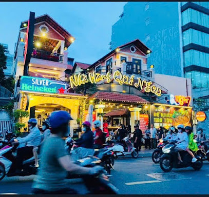 Đệ Nhất Heo Tộc Quay Lu Chặt Mẹt