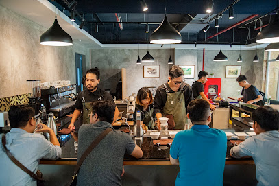 Habakuk x DcodeS Cafe