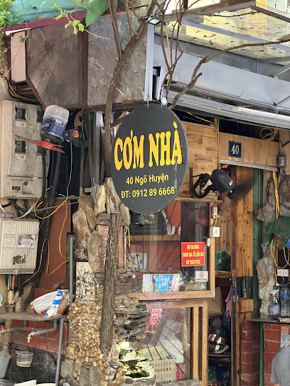 Quán Cơm Nhà